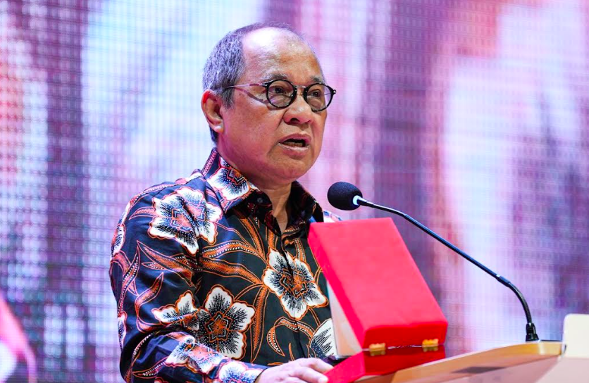 Akbar Faizal Terima Penghargaan sebagai Tokoh Podcaster Jurnalistik Berpengaruh 2026