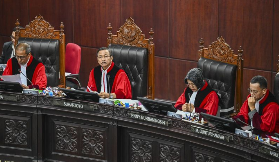 Gugatan Pilkada Melalui DPRD Ditolak MK, Pemilihan Kepala Daerah Tetap Secara Langsung